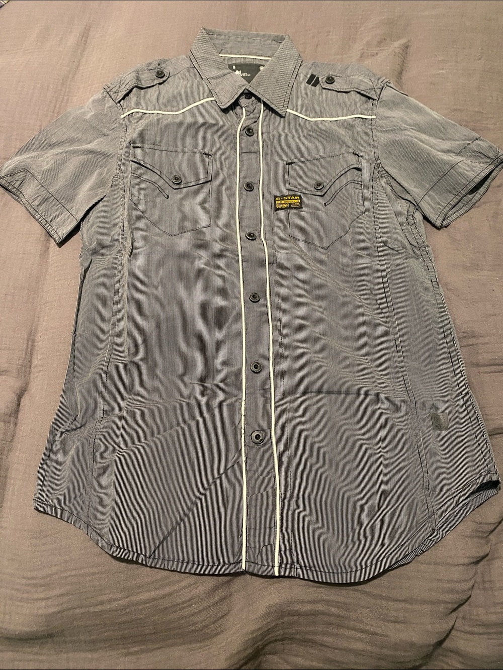 G-Star Short Sleeve Button-Down Shirt in Gray with Contrast Piping